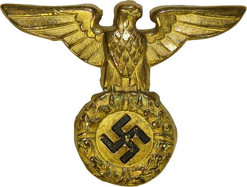 Early NSDAP/SS eagle in gold finnish