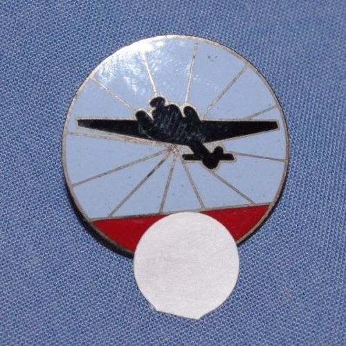 Reichs luftschutz enamel badge (issue number)