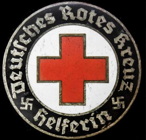 Deutsches Rotes Kreuz Helferin Badge