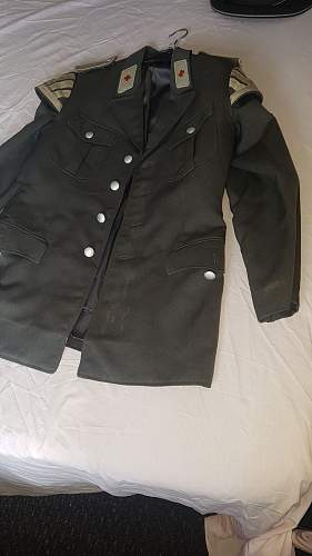 Unknown tunic, said to be WWII