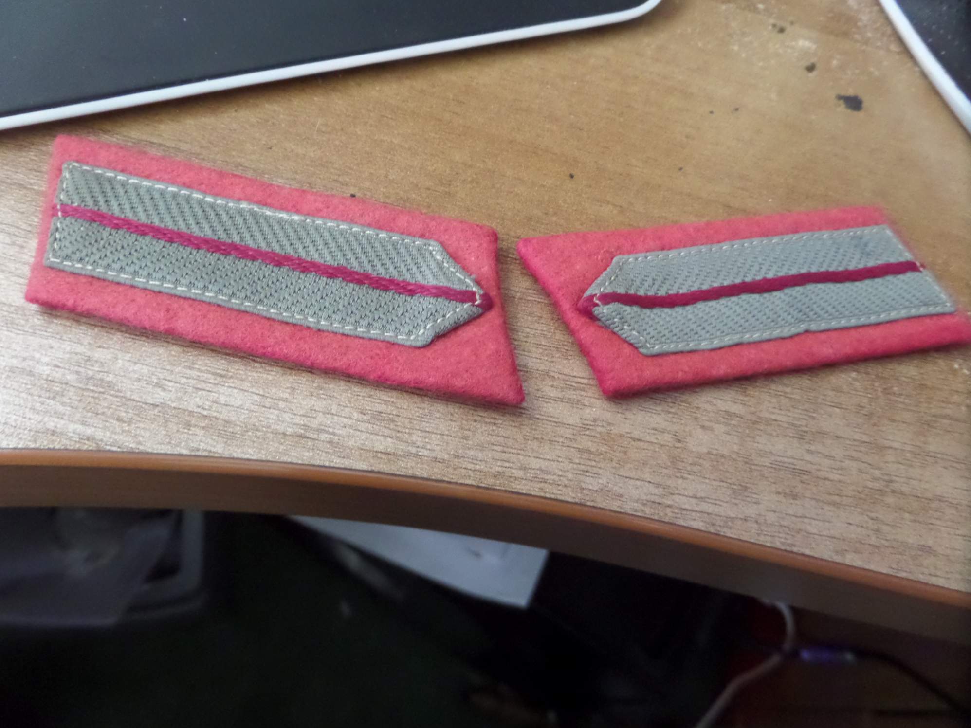 Help needed with ID of these Collar patches please