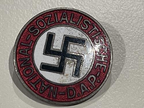 Assistance with NSDAP Party Badge