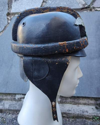 NSKK crash helmet authentification