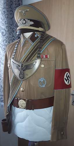 NSDAP Fahnentrager/Flag Bearer Uniform Set