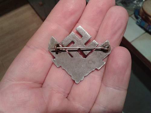 RADwJ cap badge