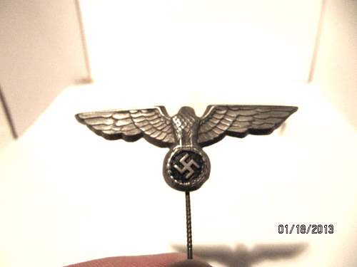 This cap eagle badge  belong to Non-Combat Uniforms