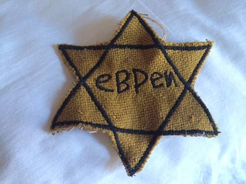 Real or Fake? Cyrillic star patch + ghetto polizei band