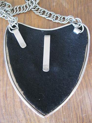 SA gorget