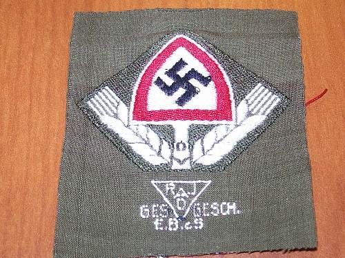 Any members collecting Reichsarbidienst Cap Insignia