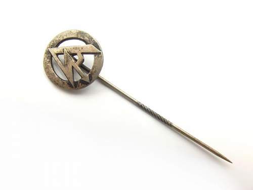 SA stickpin on eBay help please as it is a buy now