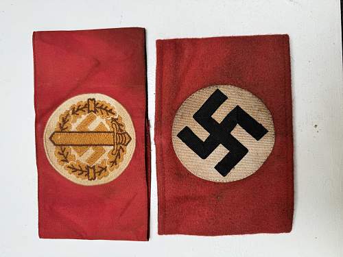 Third Reich Armbands – Type &amp; Date Identification