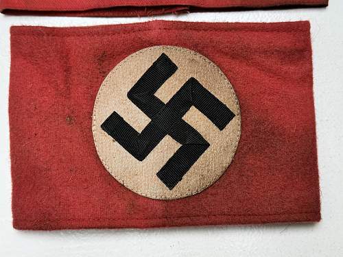 Third Reich Armbands – Type &amp; Date Identification