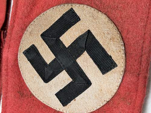 Third Reich Armbands – Type &amp; Date Identification