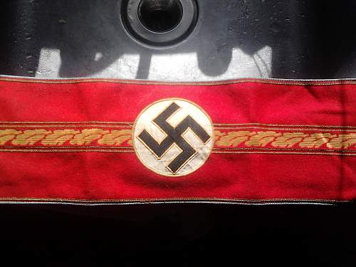 Political Armband - Authentic or Fake?