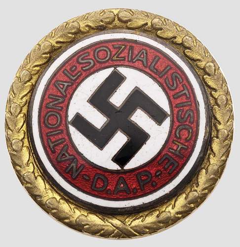 Floating swastika golden party badge?