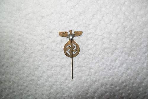 Unknown German stickpin............what is it please