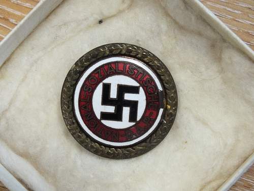 NSDAP Gold Party badge