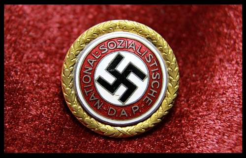 NSDAP Gold Party badge