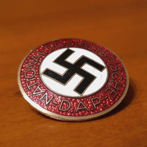 NSDAP Parteiabzeichen M1/105