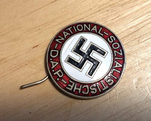 Badge NSDAP - is it real?