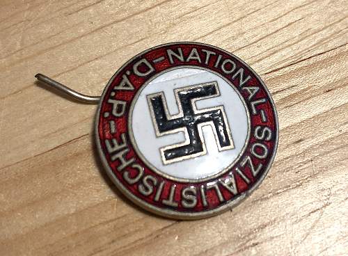 Badge NSDAP - is it real?