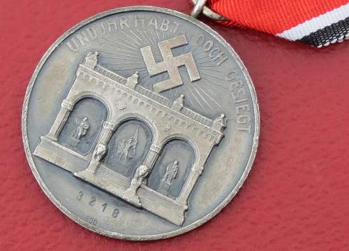 May I ask if this Blood Medal is authentic, or a good copy?
