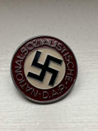 Original or fake NSDAP badge M1/159