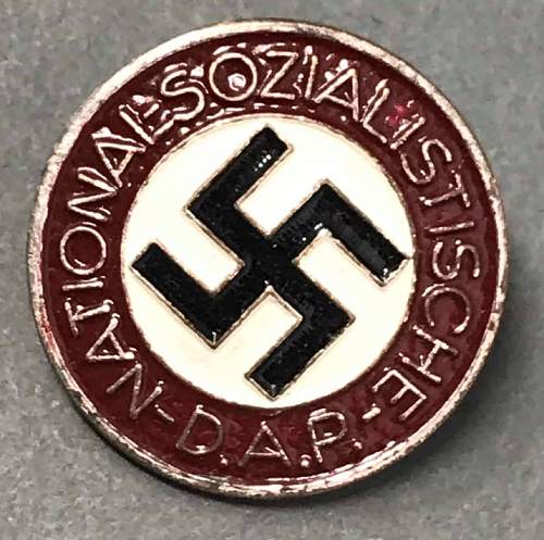 Nazi Membership Badge 6/77??