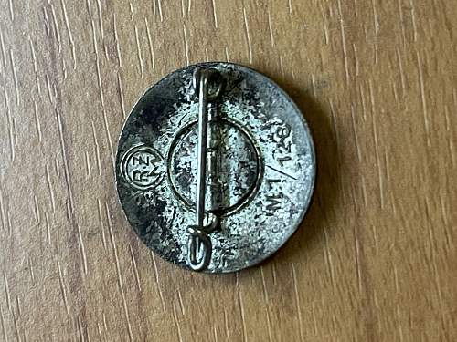 NSDAP Membership Badge original?