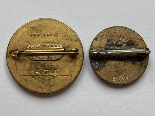 Early golden party badges