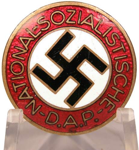 Many NSDAP Pin Help Needed. Real or Fake?