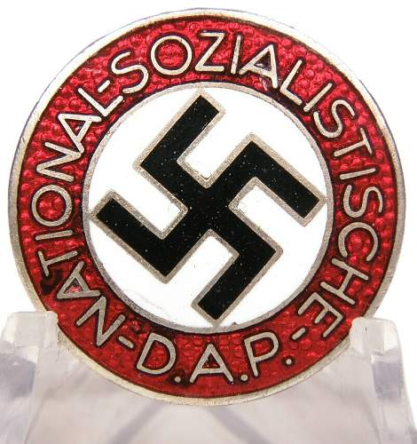 Many NSDAP Pin Help Needed. Real or Fake?