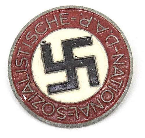 Late NSDAP Party Badge RZM M1/72