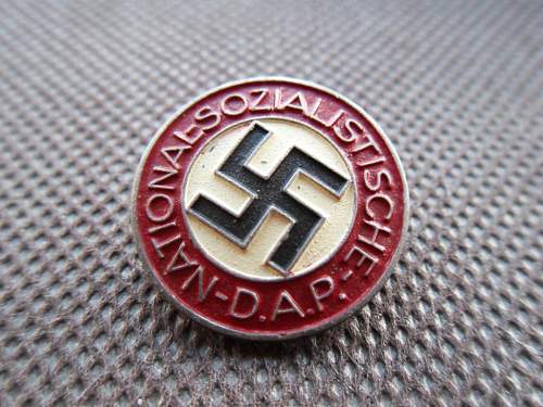 NSDAP Party Badge RZM M1/148 - Original or Fake?