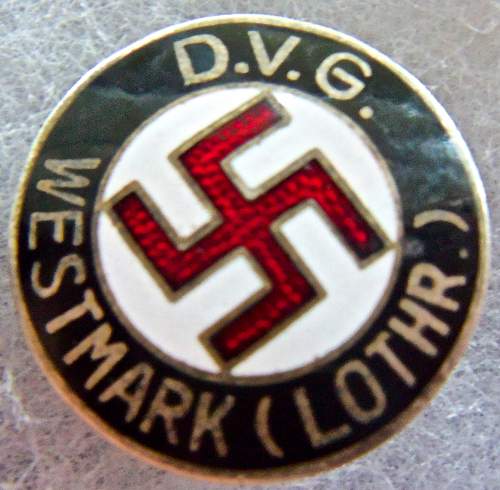 dvg &amp;nsdap pins, are they real?