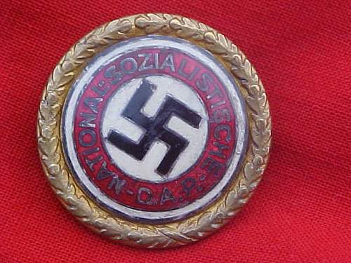 Goldene Parteiabzeichen der NSDAP