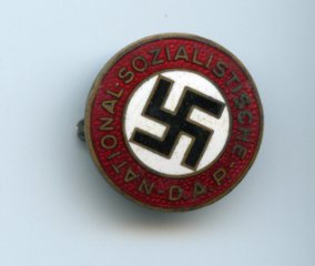Small hofstatter &amp; Bonn party badge secured today.