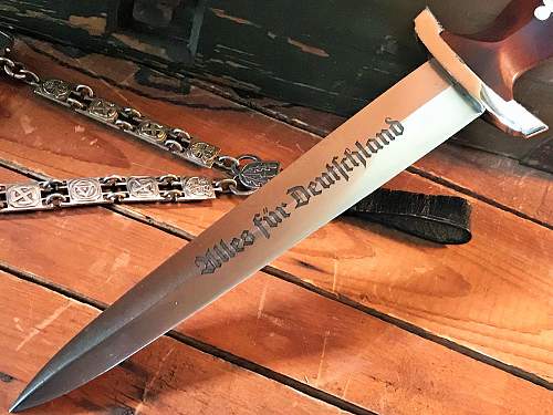 NSKK Chained Leader Dagger