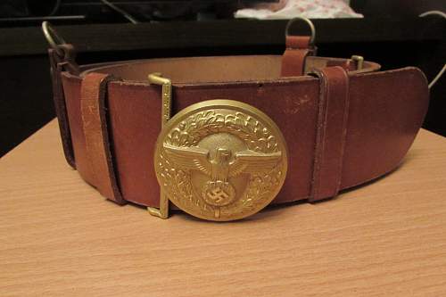 Officer Belt original?