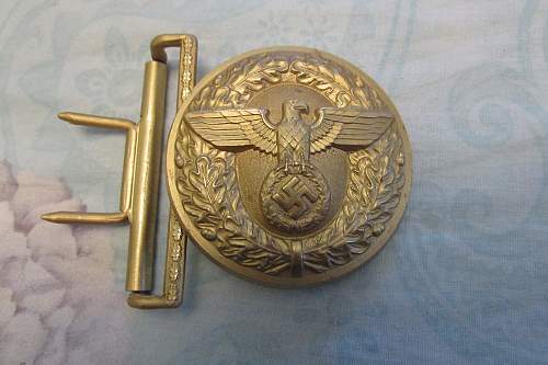 Officer Belt original?