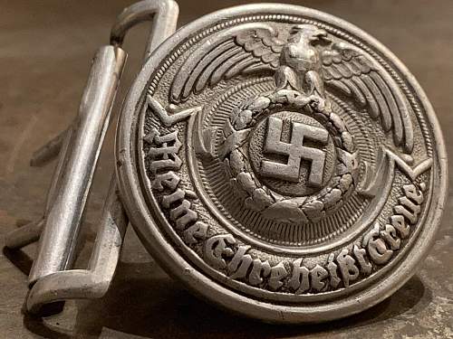 German Buckles in My Collection - Roundel Close Ups