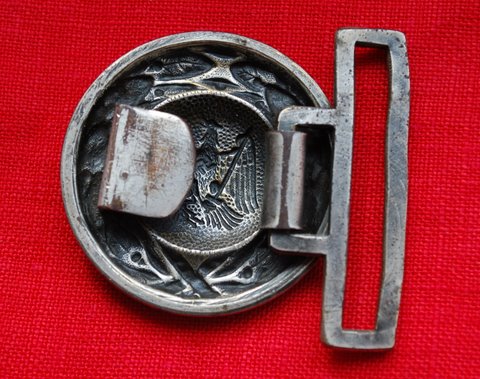 Officer's belt buckle real or fake?