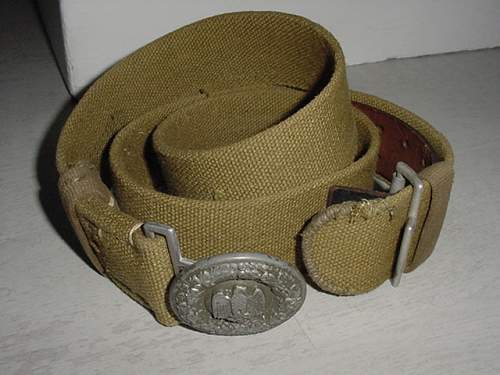 Help needed with some officer belts. LW / Heer / tropical / Police