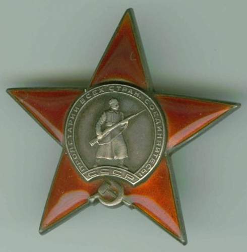 Doubts about two orders of the red star and which of them should be chosen