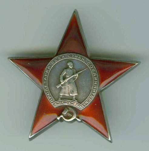 1940 issued Orders of the Red Star