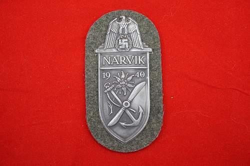 Narvik Shield, 'small 4' Fake