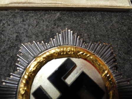 German Cross (Gold) AKA Deutsches Kreuz - no MM