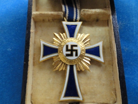 Ehrenkreuz der Deutschen Mutter / Cross of Honour of the German Mother - 1st(?) class