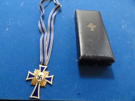 Ehrenkreuz der Deutschen Mutter / Cross of Honour of the German Mother - 1st(?) class