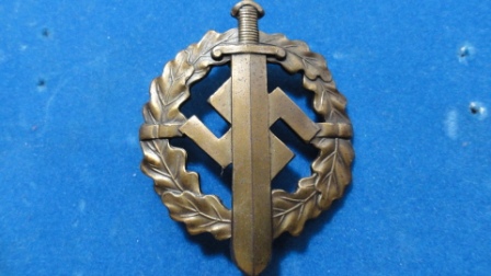 SA Sportabzeichen / Wehrabzeichen / SA Stormtroopers Bronze(?) Type 3 Issue Badge for Physical Fitness + Sports